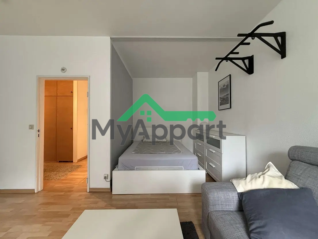 Spacieux studio rénové • 1 pièce • 35 m² – Paris 10e