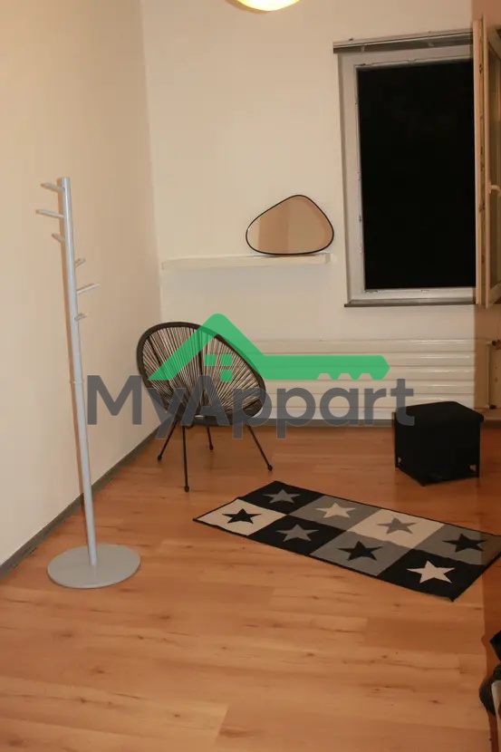 Chambre / petit studio • 1 pièce • 12 m² – Paris 11e — photo 2