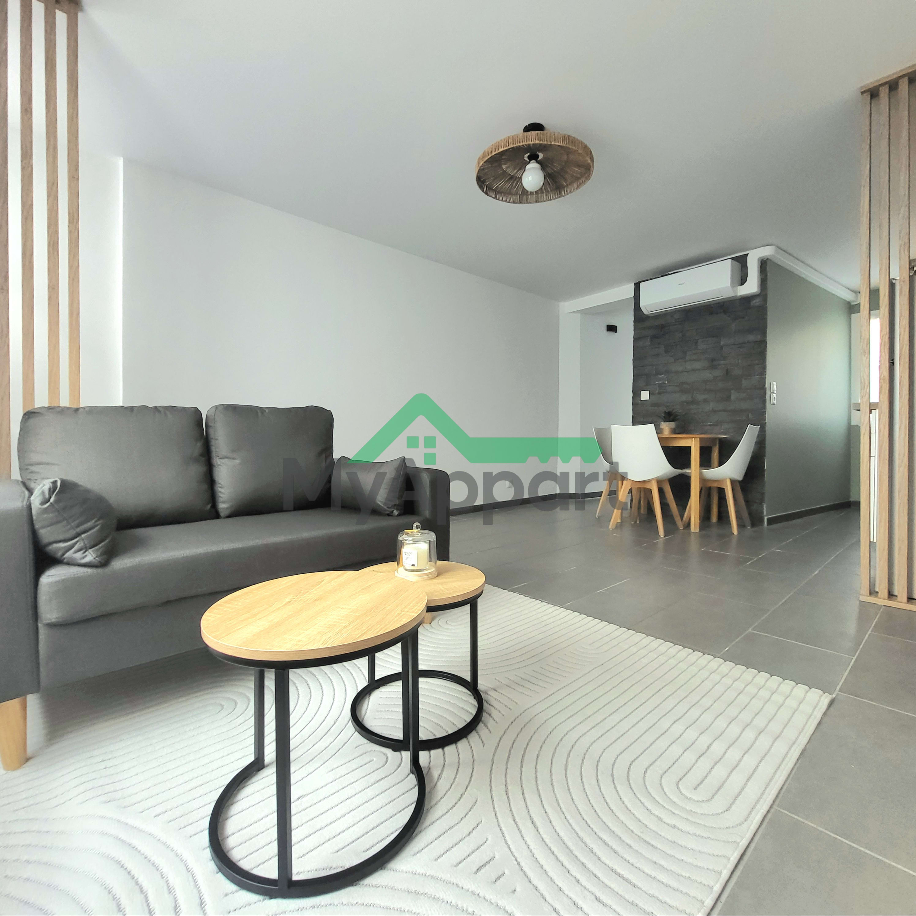 Maison de ville avec jardin 3p rénovée 61m2 au centre de Magny-en-Vexin — photo 1