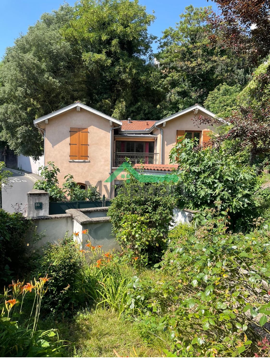 2 CHAMBRES DANS COLOCATION AVEC TERRASSE ET BALCON 