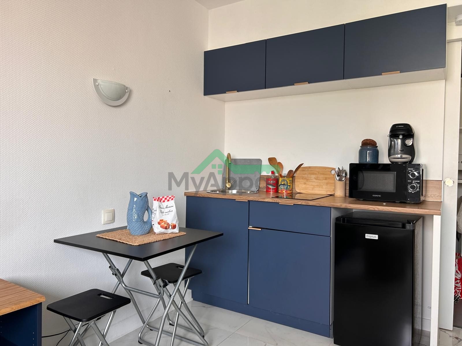 Studio meublé CANNES — photo 2