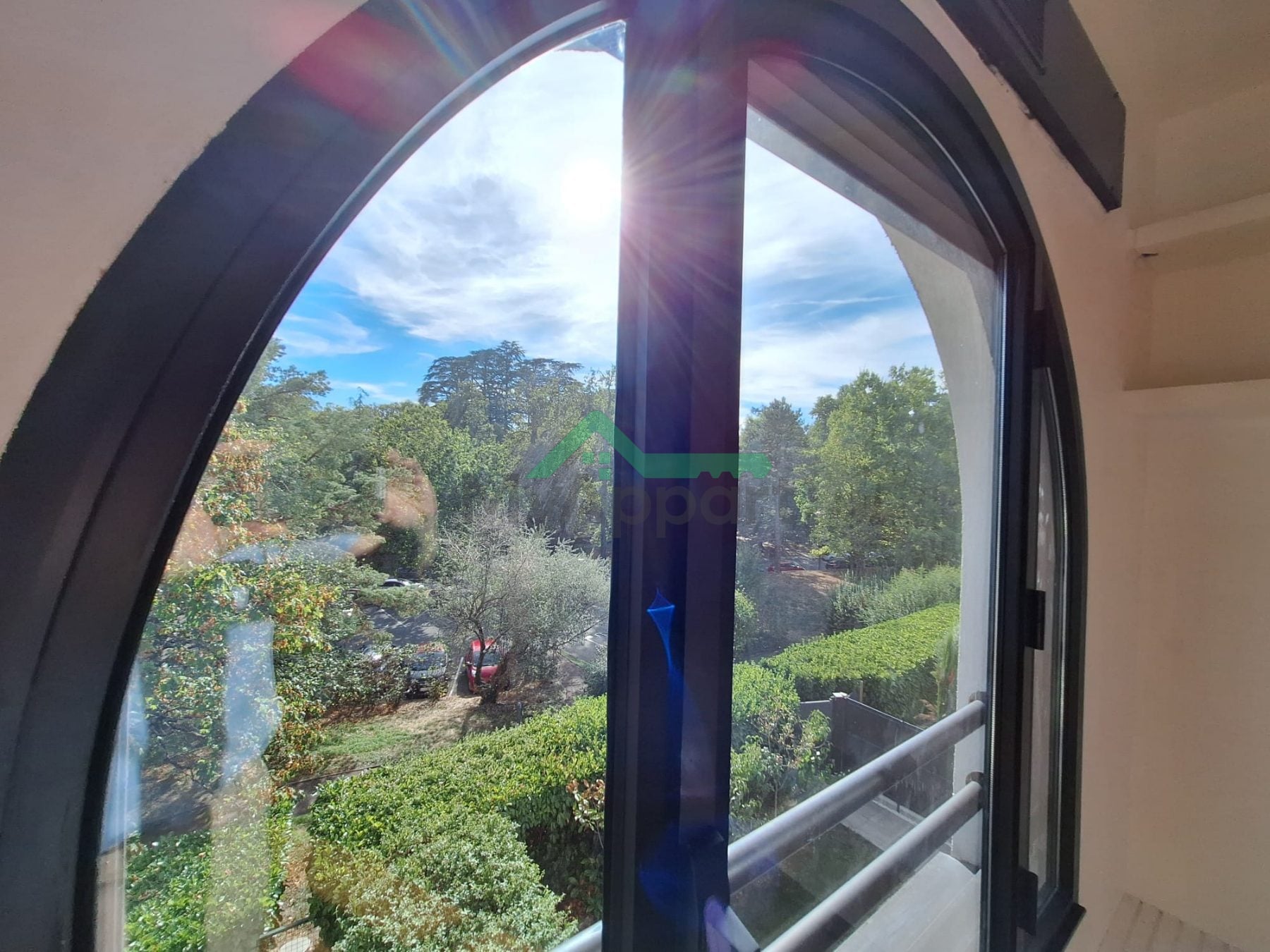 Appartement familial 110 m² face au parc du Vivier – Écully – 2 garages – 1 850 € TCC — photo 10