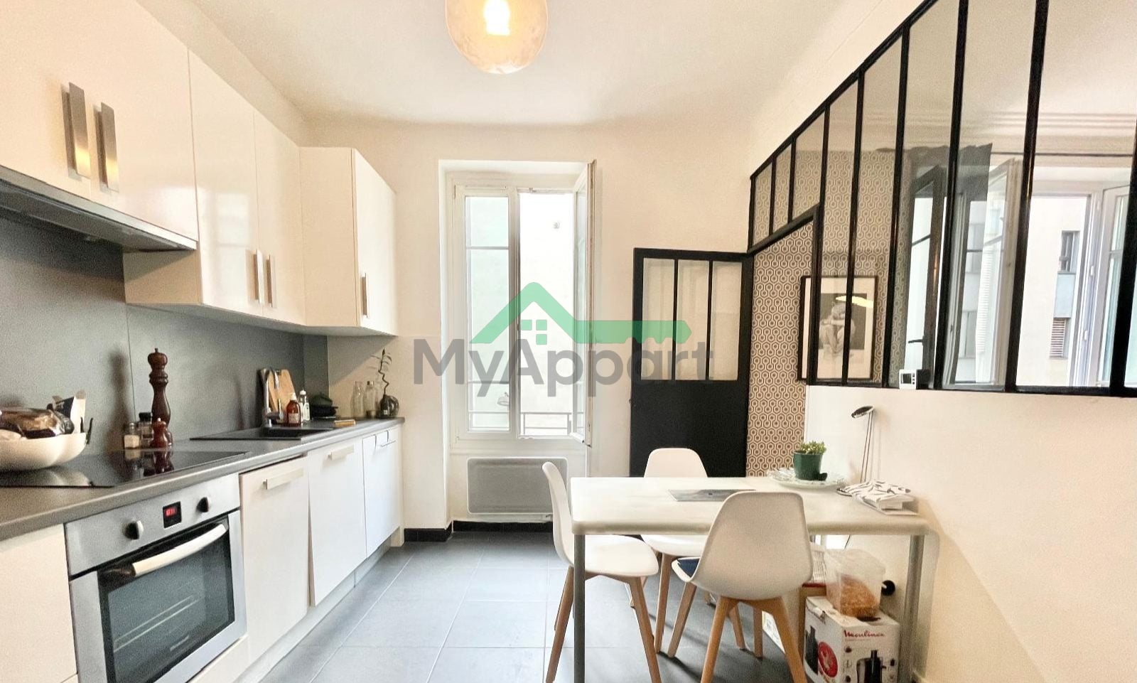 LOCATION T2 MEUBLÉ 35M² GRENOBLE — photo 3