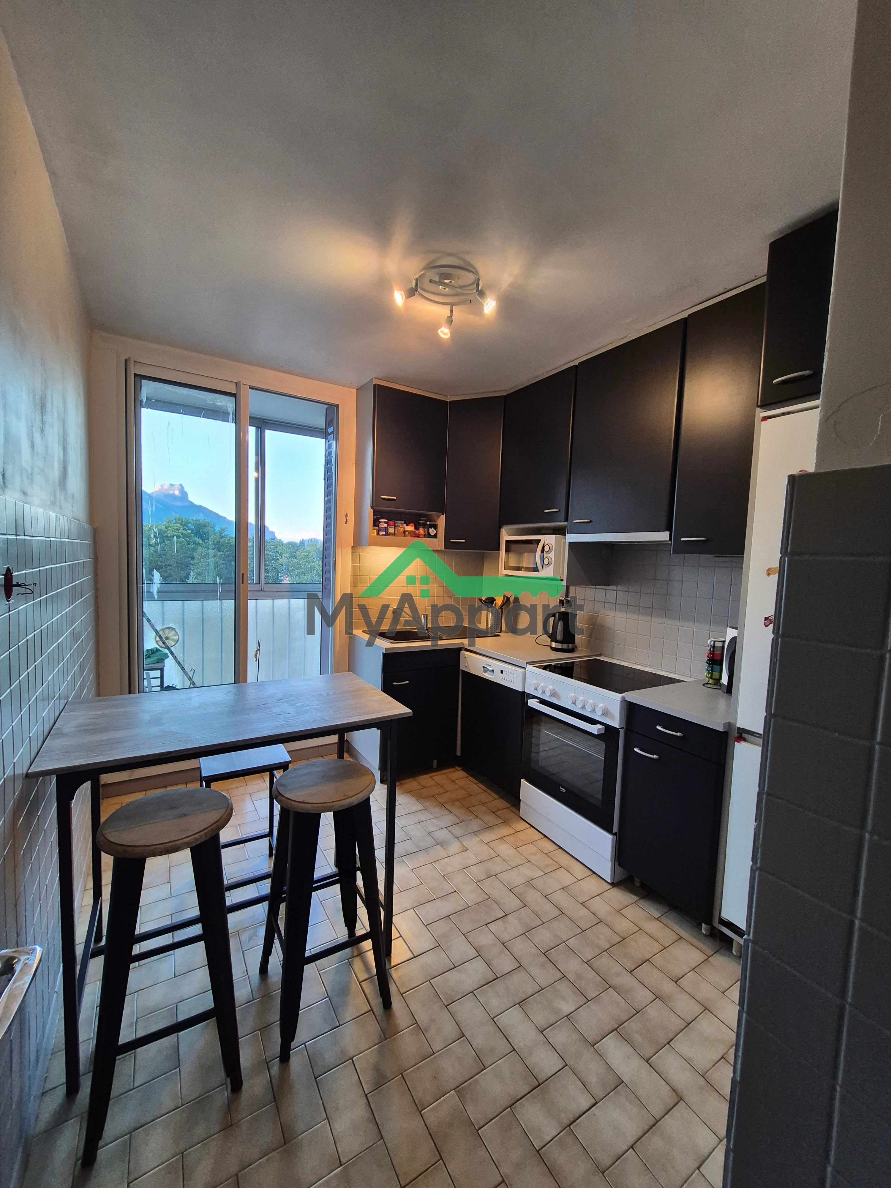 Appartement colocation étudiante sur campus St martin d'heres
