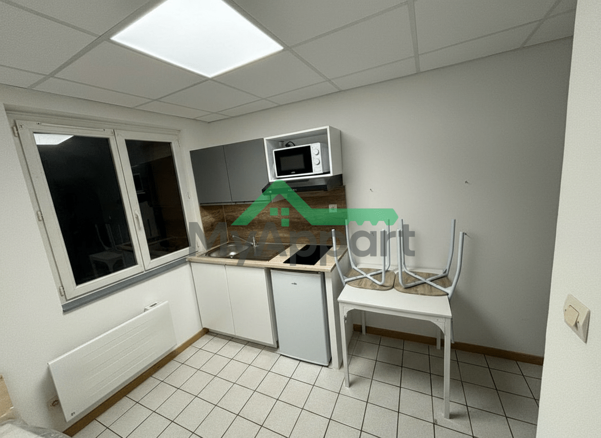 Appartement studio meublé centre ville Aubenas wifi fibre