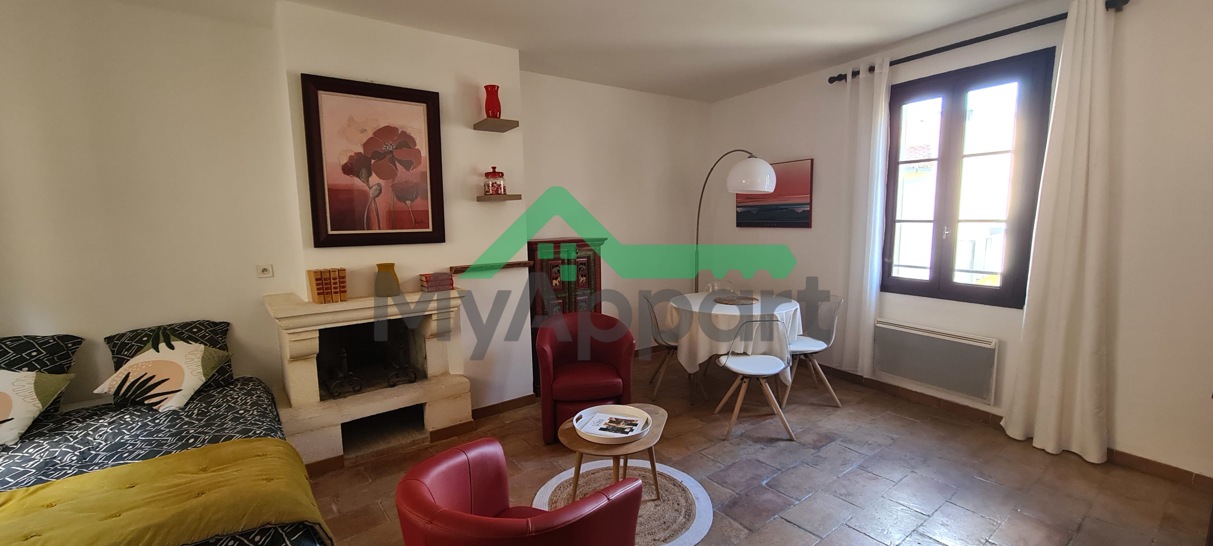 Studio centre historique UZES