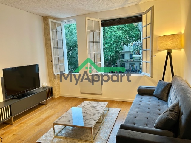 Logement en colocation pour 2 personnes de 77m² à Avignon intra-muros - 488 € cc par chambre