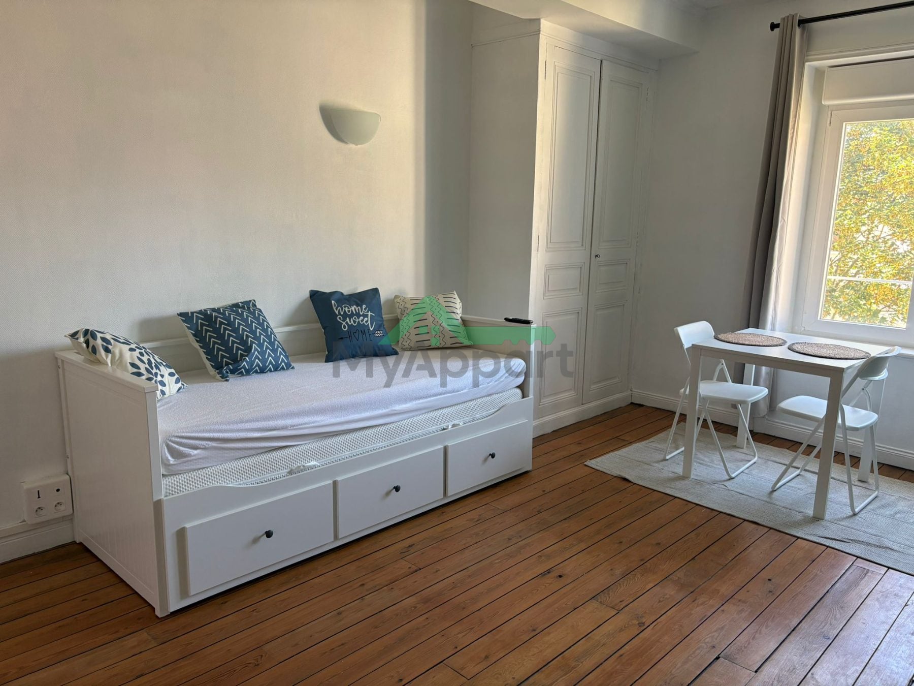 📍 Studio Lumineux et calme (T1) – Avenue Jean-Jaurès – Reims — photo 2