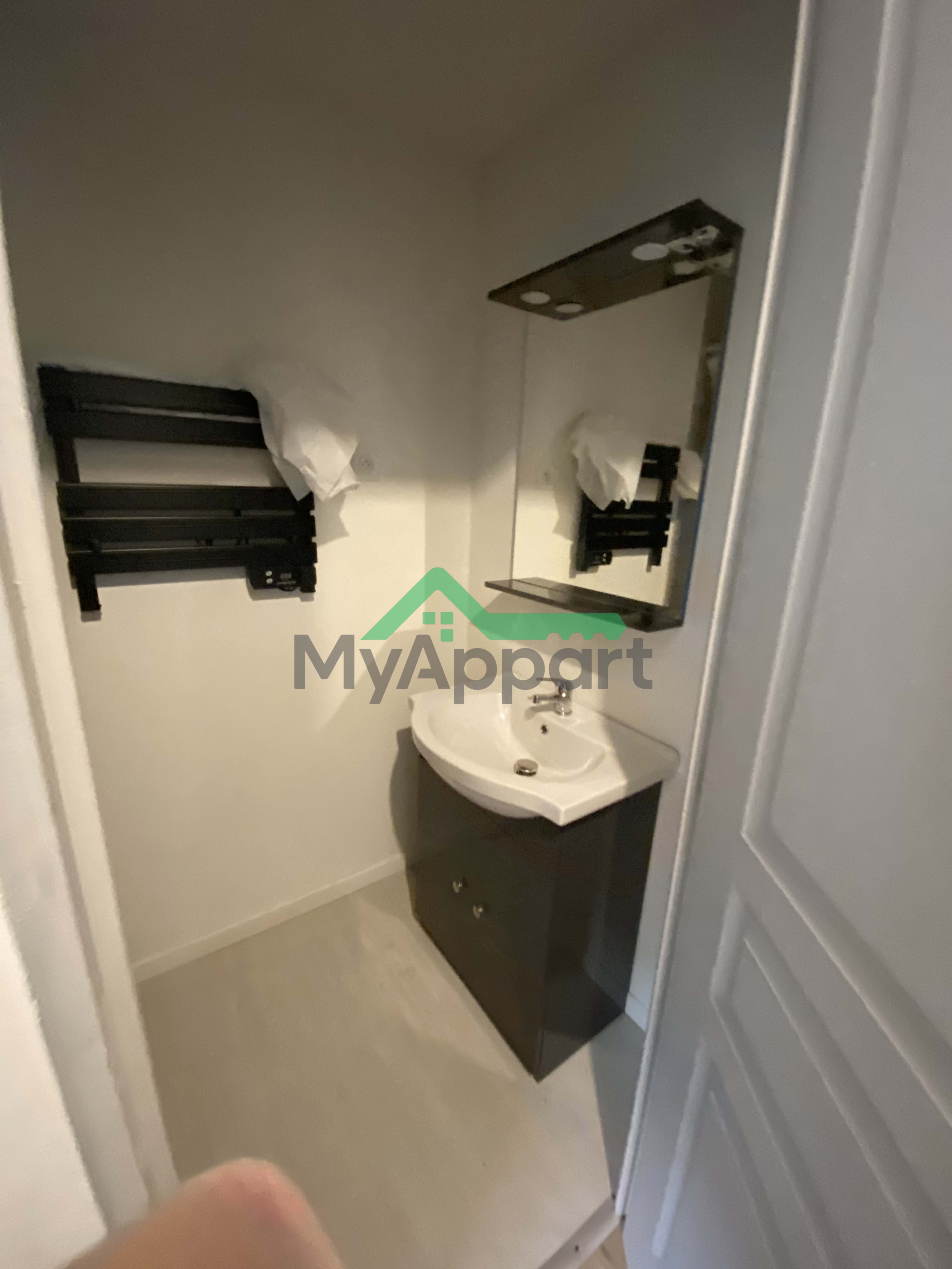 Appartement T2 meublé avec Clim — photo 5