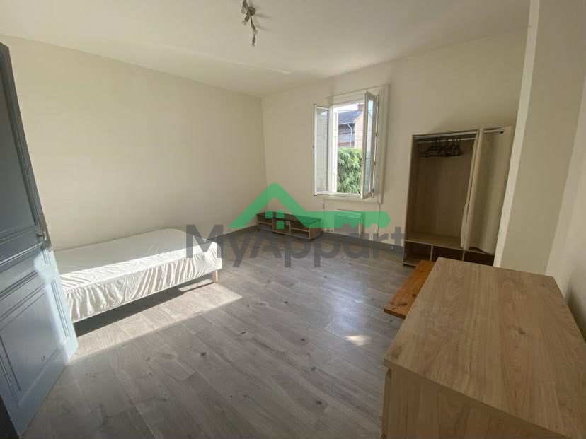 Appartement T2 meublé avec Clim — photo 4