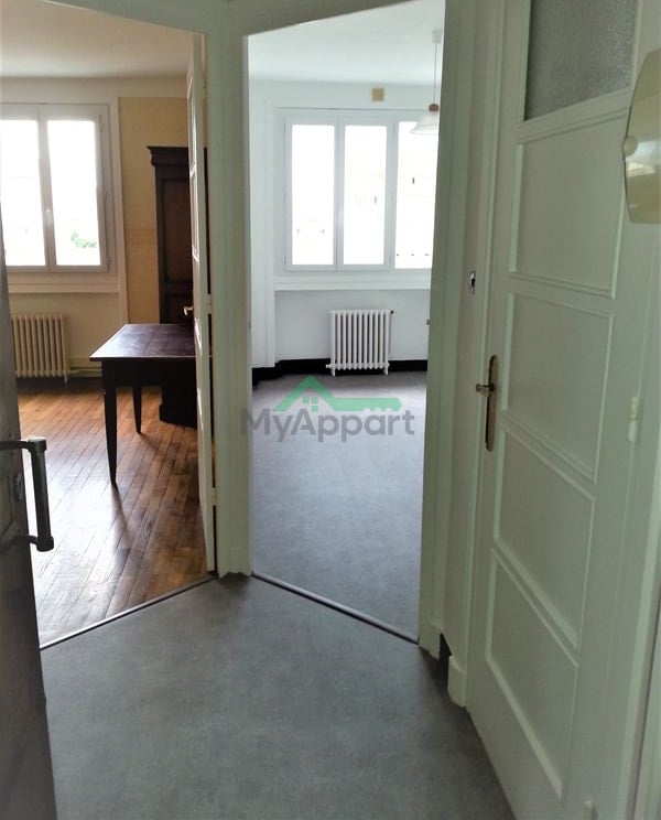 Appartement T2 lumineux avec ascenseur — photo 1
