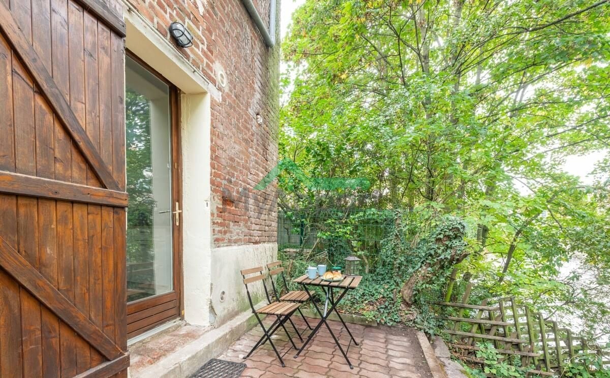 Appartement meublé rénové terrasse — photo 1
