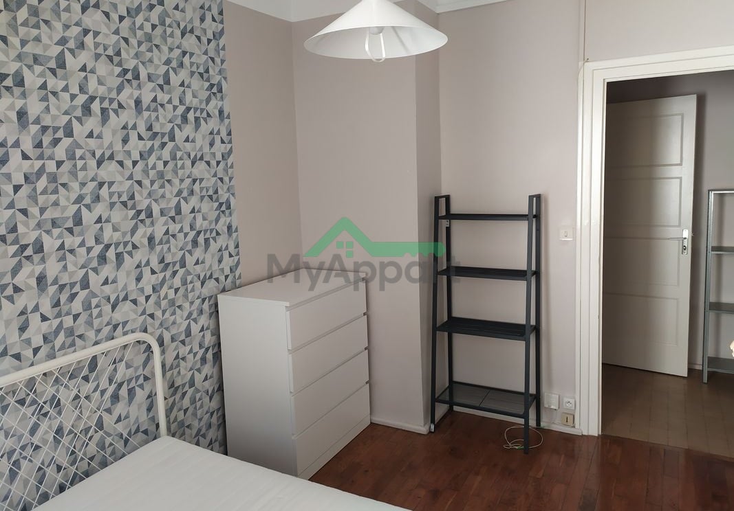 Location meublée appartement 2 pièces 26 m² à Lyon 7ème (69)