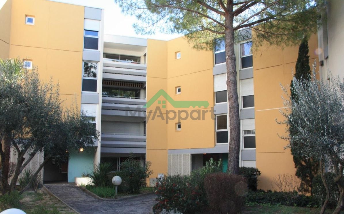 F2 + park ss sol Montp Nord Hopitaux Facultés — photo 1