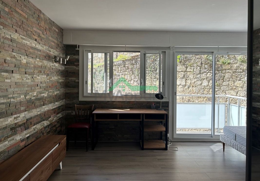 Studio meuble bordeaux centre — photo 1
