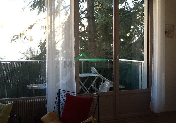 Location studio meublé — photo 1