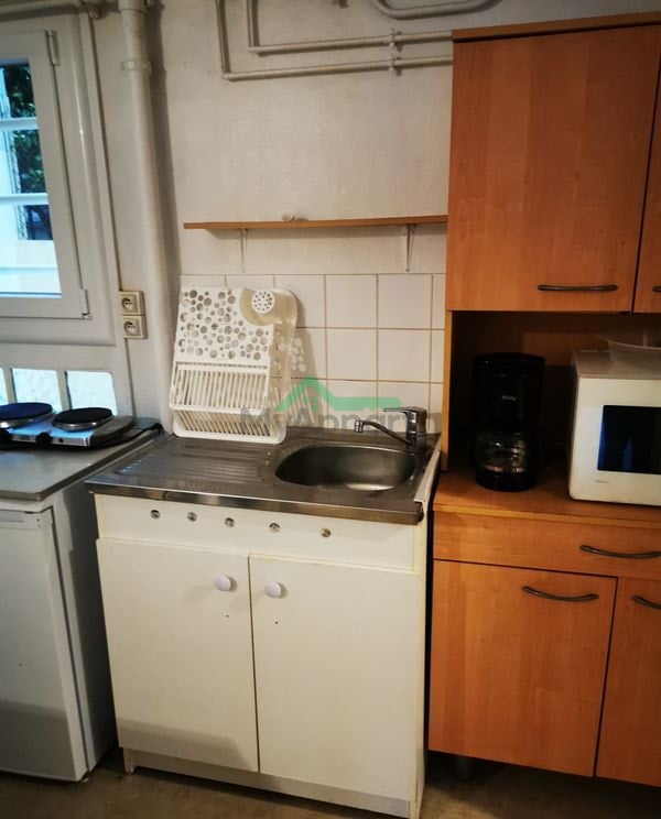 Location studio meublé - Thabor - 480 CC — photo 1