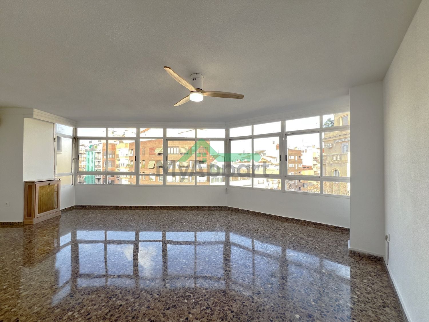 Piso 3 habitaciones parking cocina equipada — foto 9