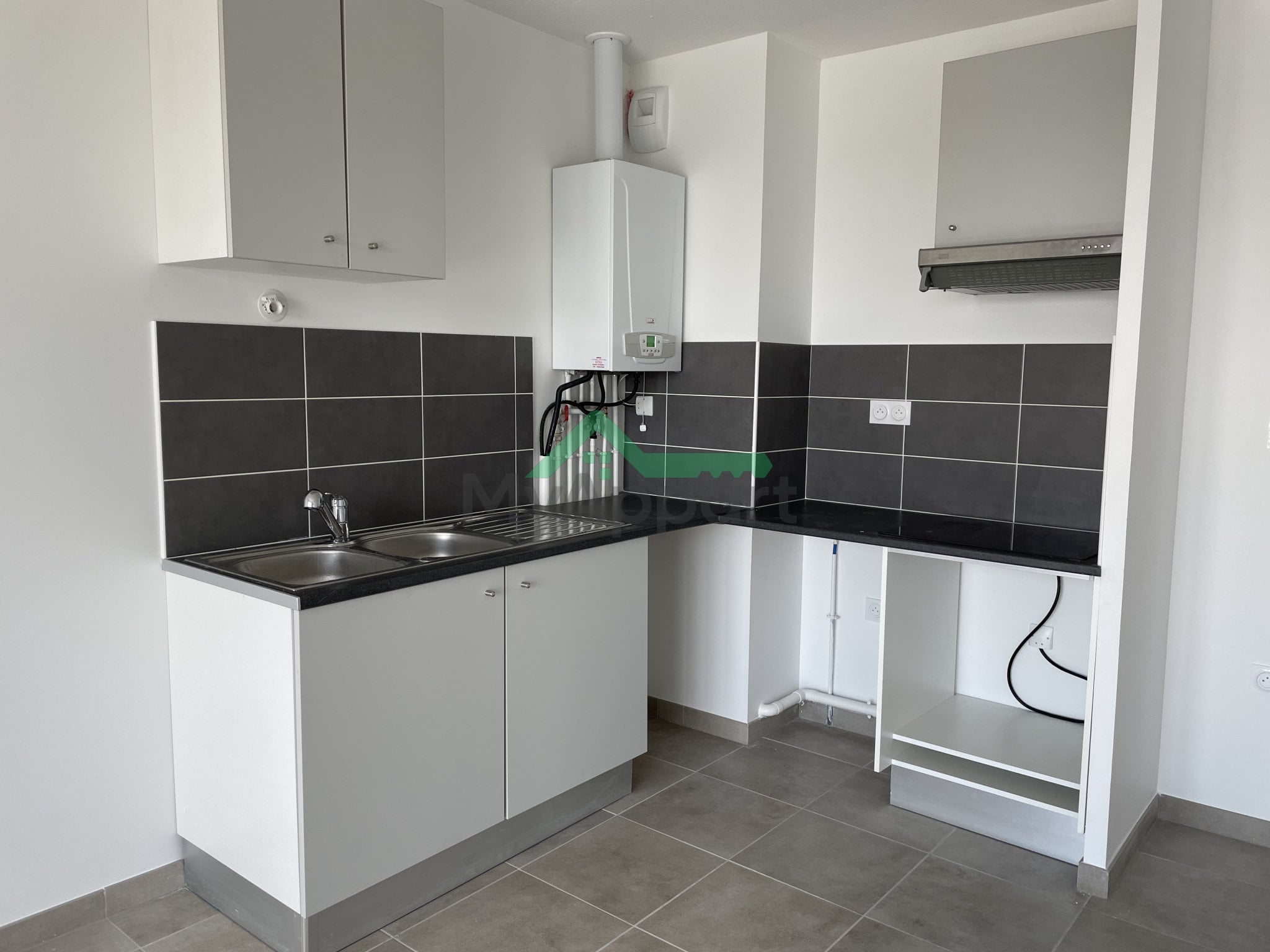 Appartement 3 pièces 59 m², Mérignac - 828 € — photo 4