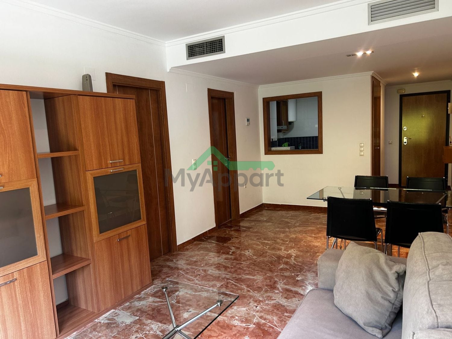 Piso meublé balcón aire acondicionado — foto 3