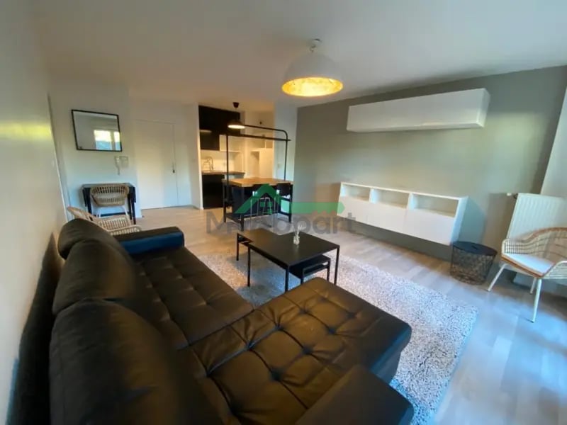 Appartement meublé rénové terrasse jardin parking — photo 1