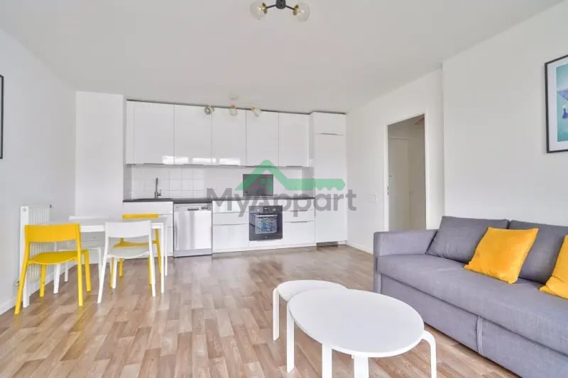 Appartement meublé lumineux balcon parking — photo 1