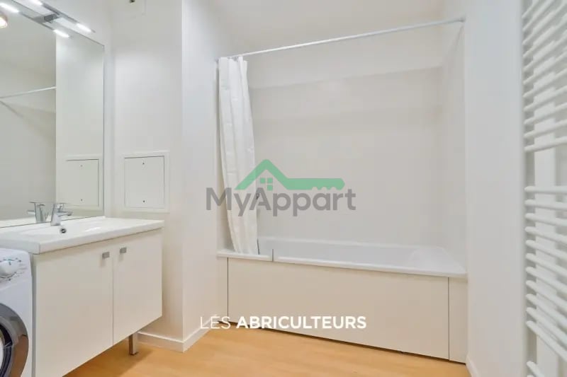 Appartement meublé lumineux balcon parking — photo 3