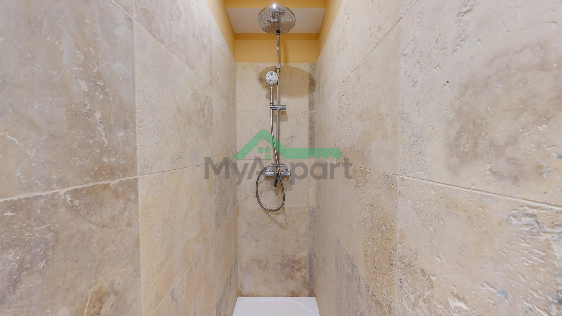 Apartment for rent in Montpellier, Rue du Four Saint-Eloi | HousingAnywhere (1357218) — photo 11