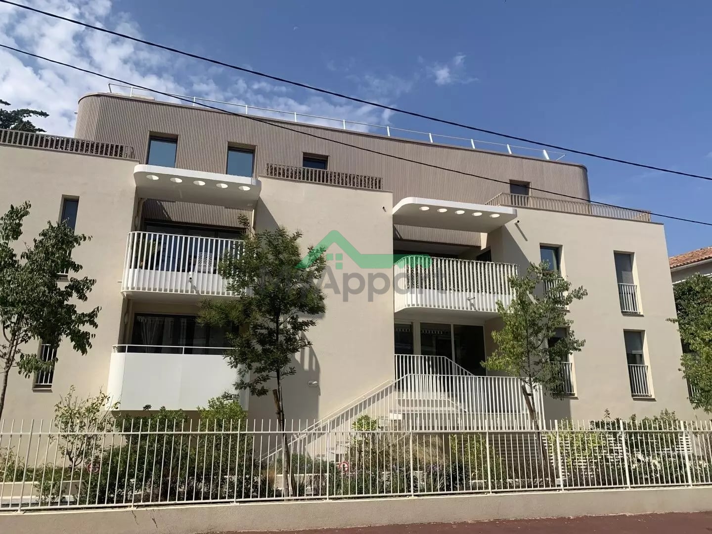 Appartement lumineux avec terrasse parking — photo 1