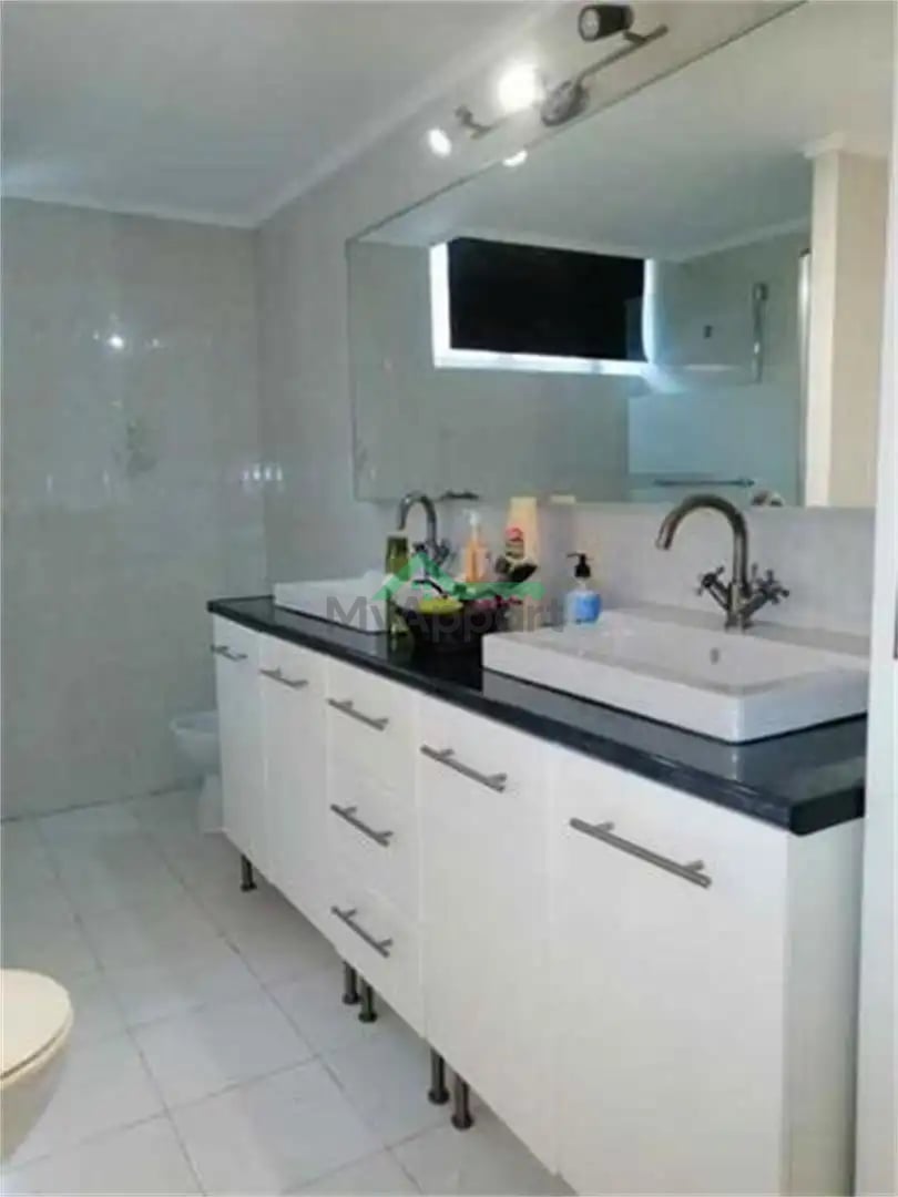 Apartamento 2 hab playa Arrigunaga — foto 9