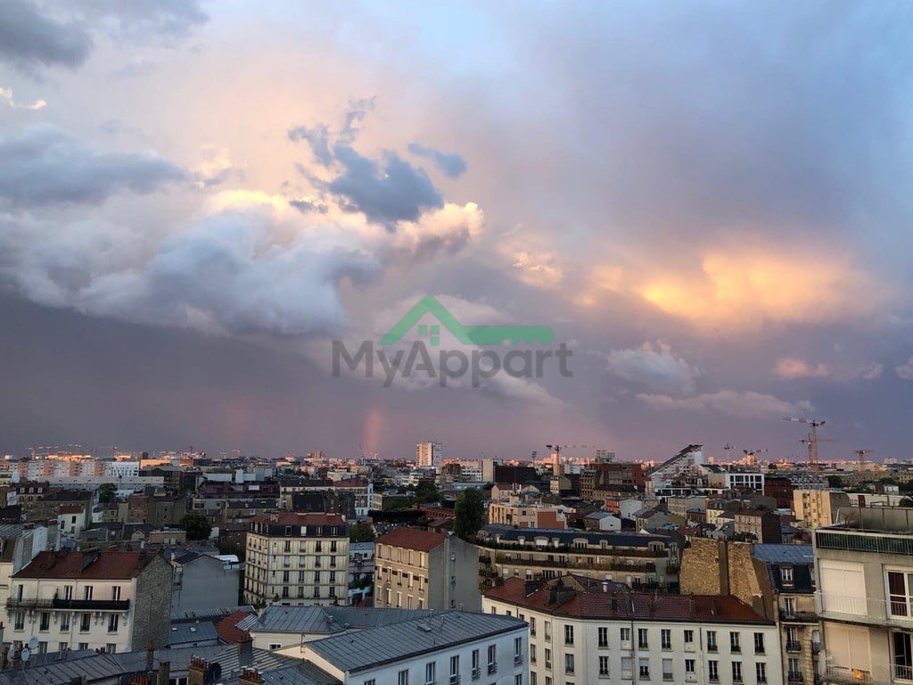 Appartement 3 pièces lumineux vue dégagée à St Ouen sur Seine