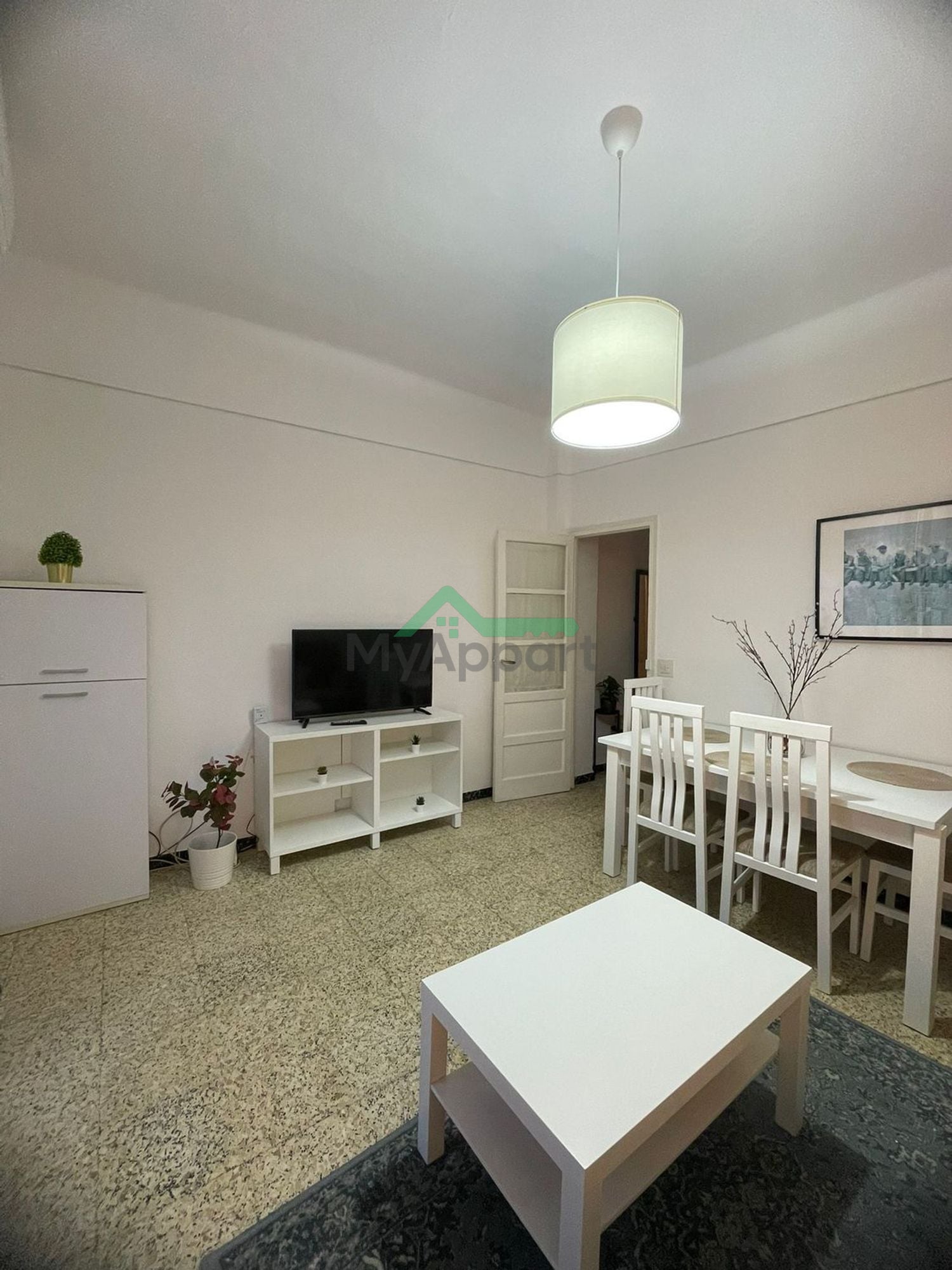 Piso amueblado luminoso en Sevilla — foto 3