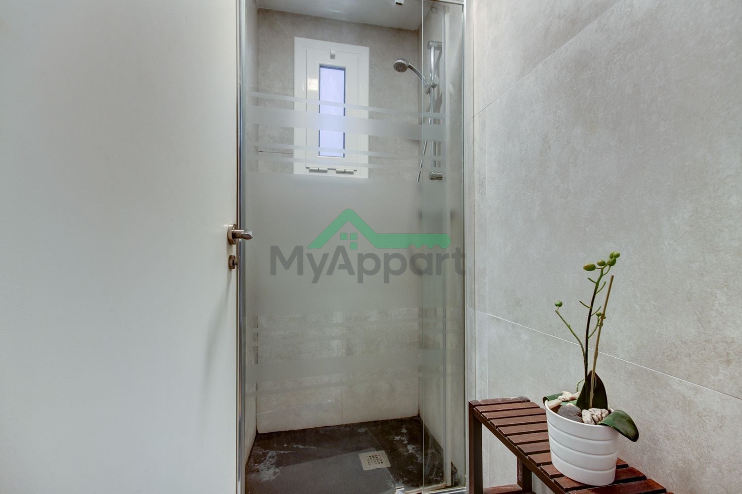 Piso en el Gótico cocina equipada — foto 7