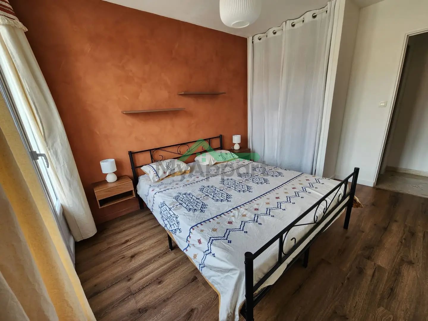 Appartement meublé balcon parking Toulon — photo 3