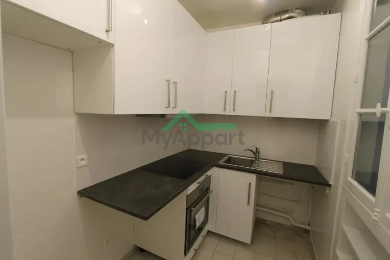 APPARTEMENT
                                                    à louer — photo 3