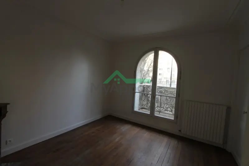 APPARTEMENT
                                                    à louer — photo 10