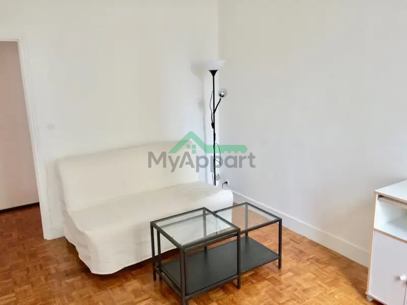 Appartement 2 pièces meublé vue dégagée à Paris