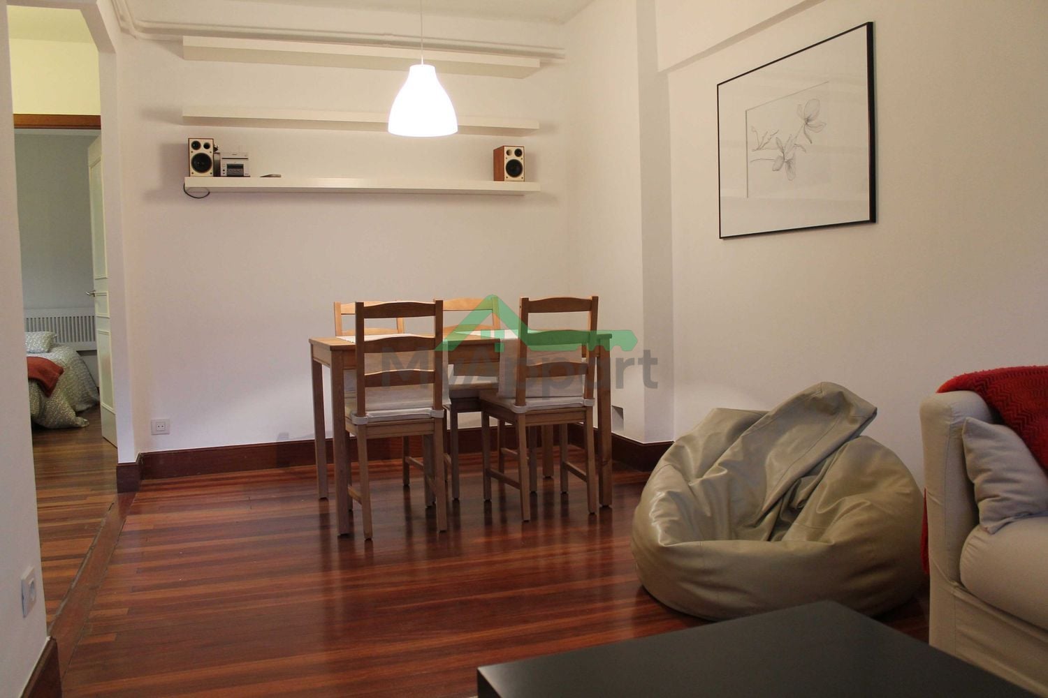Apartamento amueblado tranquilo y luminoso — foto 2