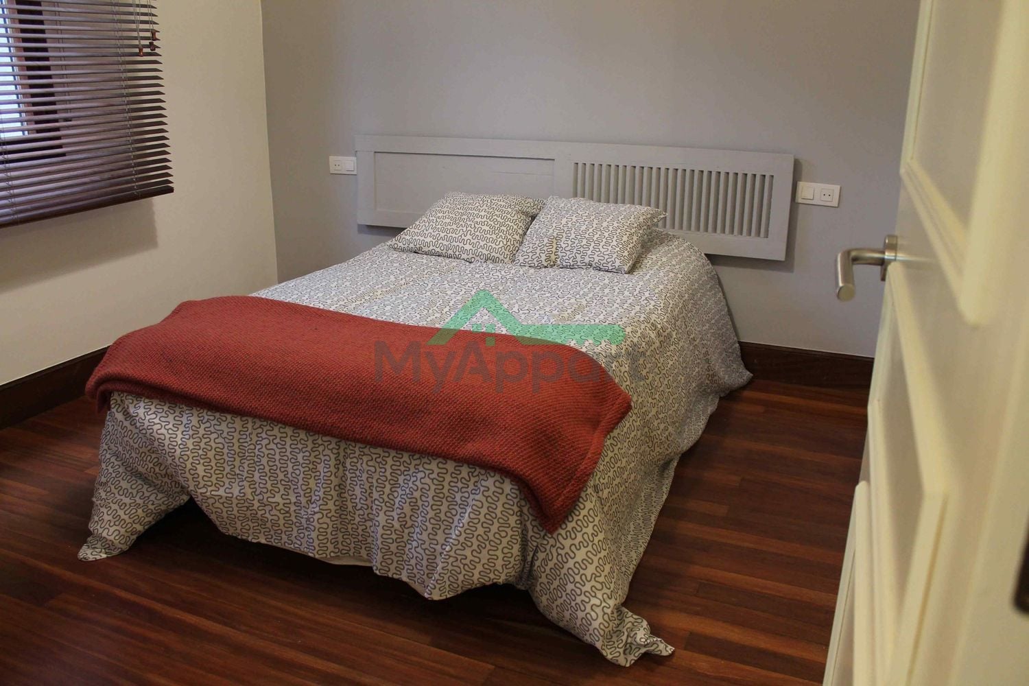 Apartamento amueblado tranquilo y luminoso — foto 4