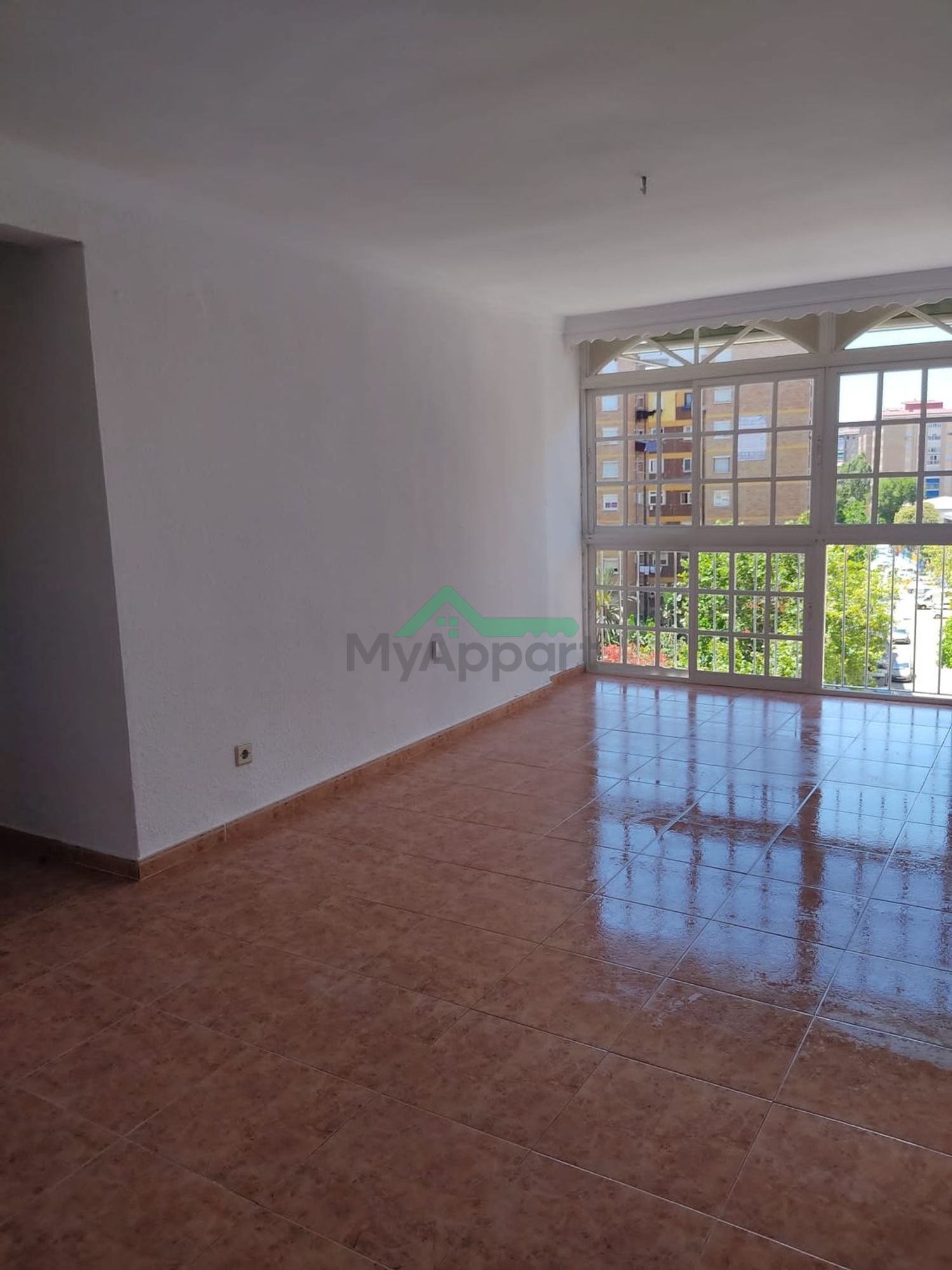 Piso luminoso 3 hab reformado exterior — foto 4