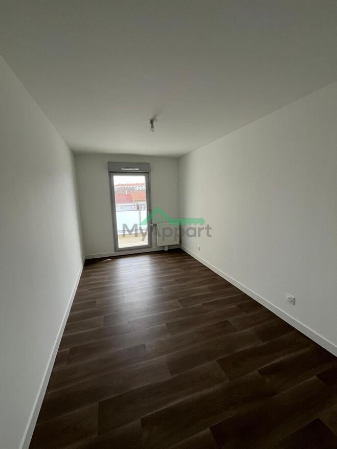 Appartement 4 pièces avec balcon et parking — photo 6