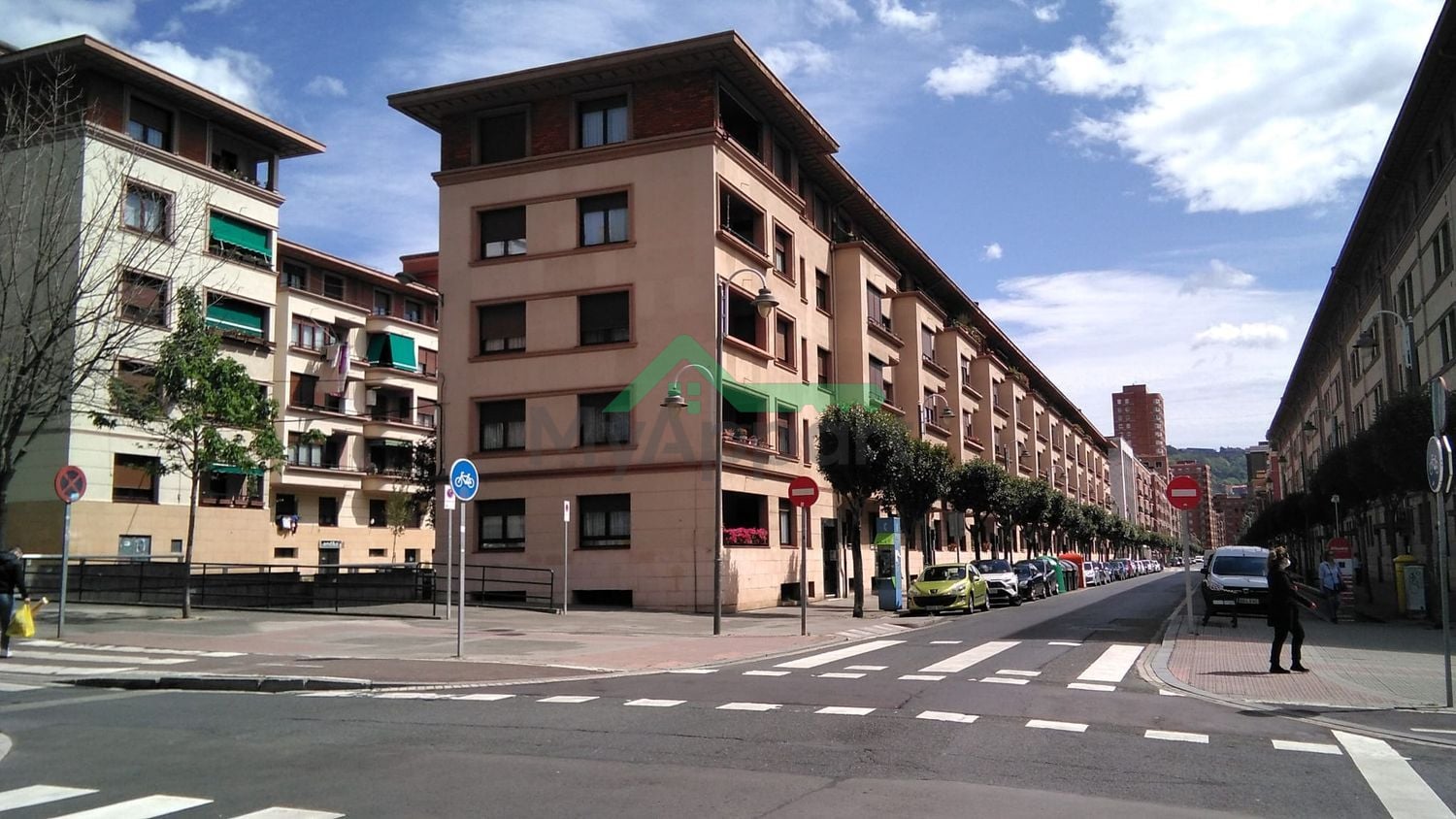 Piso luminoso amueblado con ascensor — foto 10