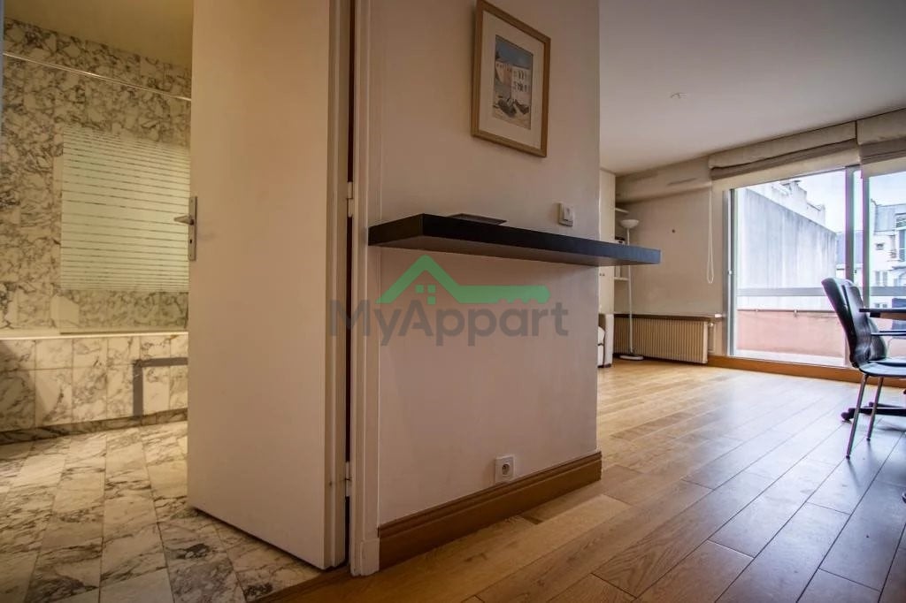 Location Studio 29,61 m² Paris 7ème - Ecole Militaire - Rue Vaneau — photo 5