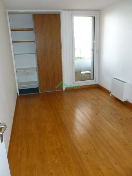 Appartement T3 avec terrasse avec parking — photo 3