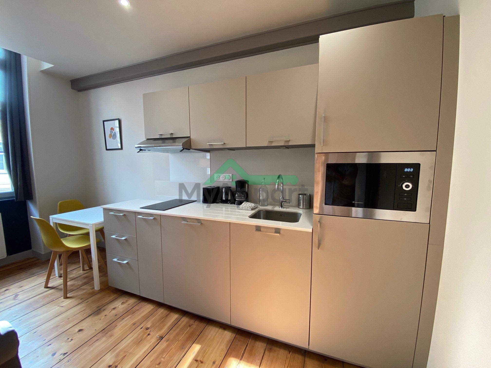 Appartement meublé rénové lumineux — photo 3