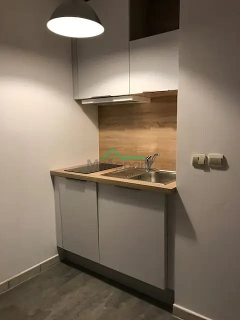 Appartement lumineux balcon cuisine équipée — photo 2
