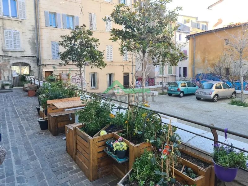 Studio rénové calme proche Vieux Port à Marseille