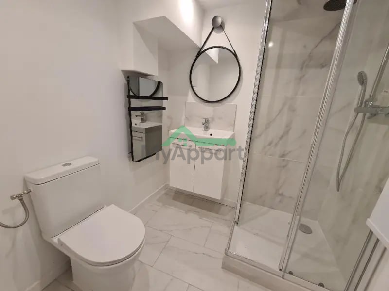 Studio rénové calme proche Vieux Port — photo 3