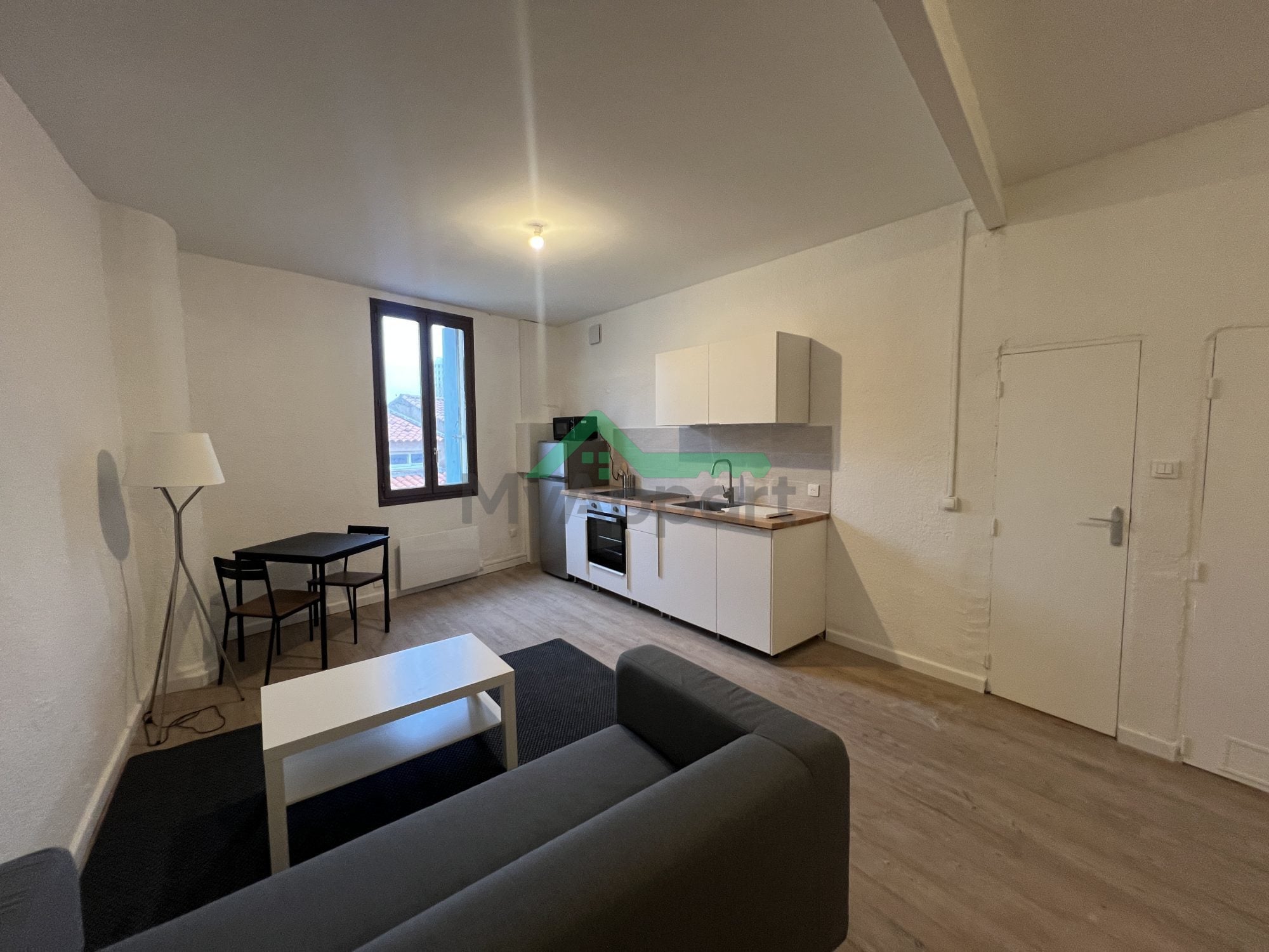 Appartement meublé 1 pièce 38 m², Montpellier - 690 € — photo 1