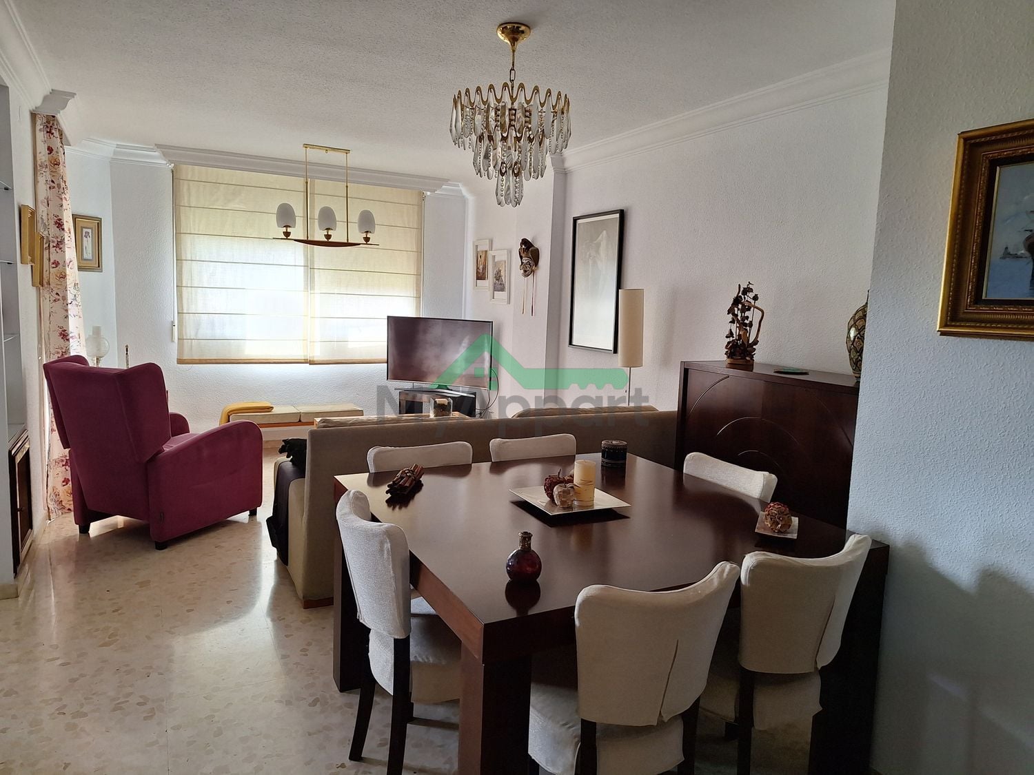 Piso con piscina jardín y parking — foto 3